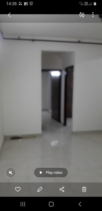 Room in 2 BHK Apartment at Signature Global The Roselia, Sector 95a – for Sale