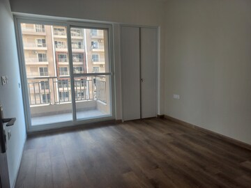 Room in 4 BHK Apartment at ABA Ivy County, Sector 75 – for Sale