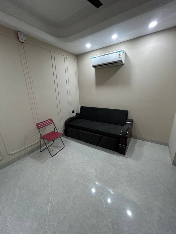 Cover Image, freedom fighters enclave 1 Bedroom 500 Sq.Ft. Apartment In Freedom Fighters Enclave Delhi 9751029