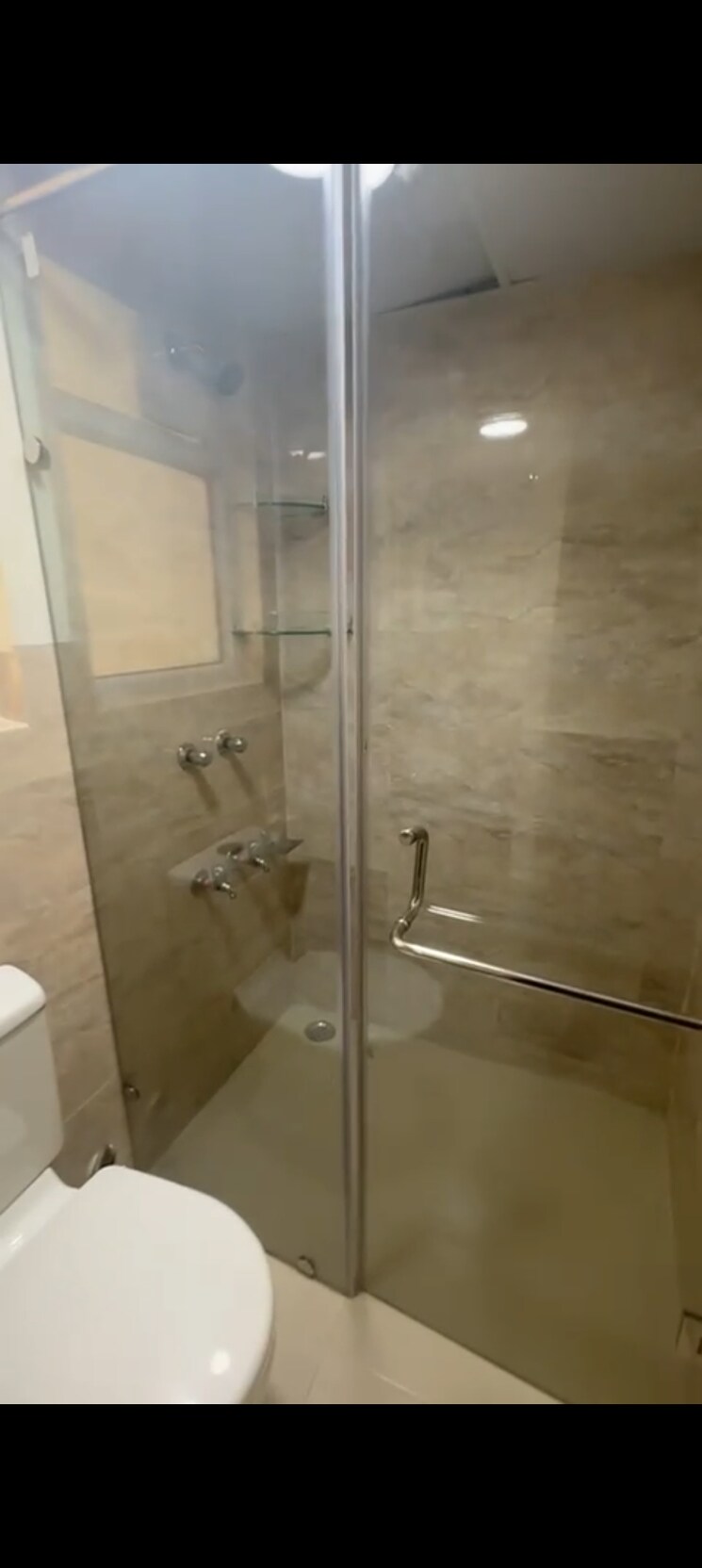 Bathroom, wave-dream-homes 2 Bedroom 808 Sq.Ft. Apartment In Wave City Ghaziabad 9751049