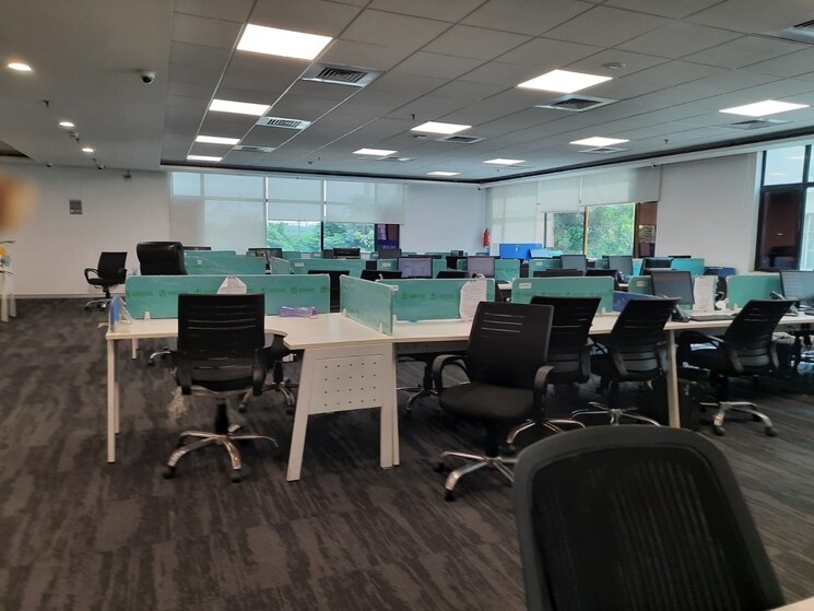 Team Area, sector 63 Commercial Office Space 7000 Sq.Ft. In Sector 63 Noida 9751037