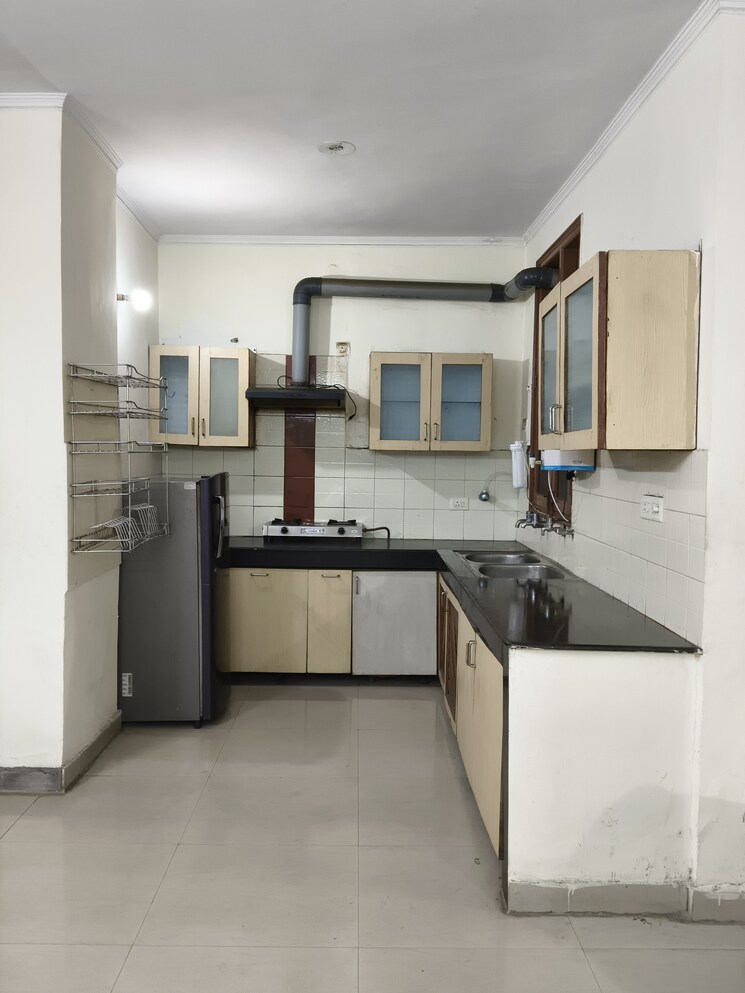 Kitchen, vip road 2 Bedroom 1250 Sq.Ft. Apartment In Vip Road Zirakpur 9751156