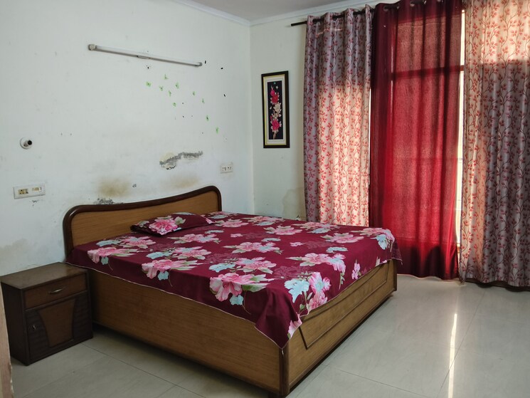 Bedroom, vip road 2 Bedroom 1250 Sq.Ft. Apartment In Vip Road Zirakpur 9751156