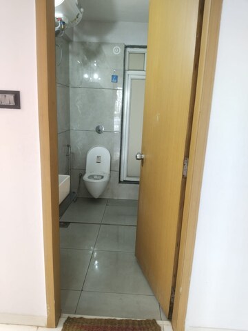 Bathroom in 2.5 BHK Apartment at Shree Signature Park, Wakad – for Rent