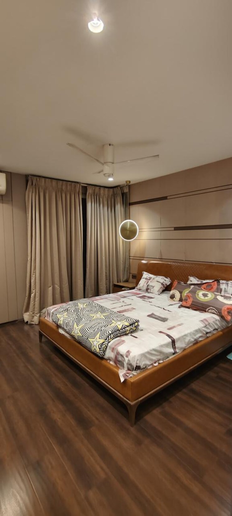 Bedroom, pearls-gateway-tower 6 Bedroom 3265 Sq.Ft. Apartment In Sector 44 Noida 9751228