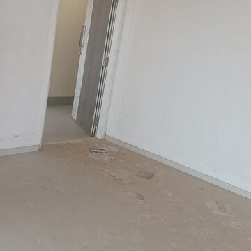 Room in  Office Space at Wadhwa The Gateway, Mulund West – for Rent