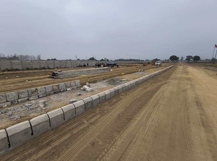 undefined, bhatipura  200 Sq.Yd. Plot In Bhatipura Meerut 9751351