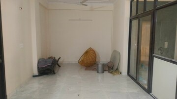 Living Room in 3 BHK Independent House at Sector 41 – for Rent