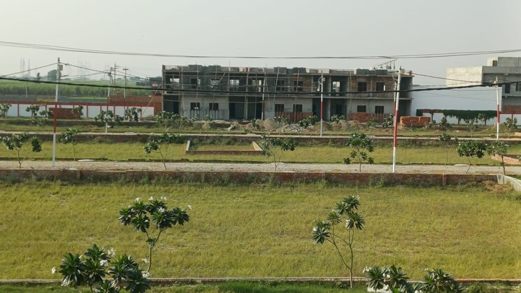undefined, modipuram  100 Sq.Yd. Plot In Modipuram Meerut 9751380