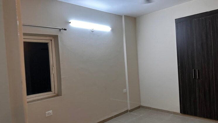 Room, shri-radha-sky-park 2 Bedroom 1370 Sq.Ft. Apartment In Sector 16b Greater Noida Greater Noida 9751400