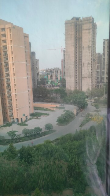 4 BHK Apartment For Rent in Gardenia Glory, Sector 46