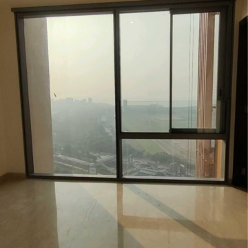 Room in 3 BHK Apartment at Piramal Mahalaxmi, Arthur rd – for Rent