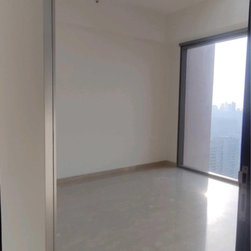 Room in 3 BHK Apartment at Piramal Mahalaxmi, Arthur rd – for Rent