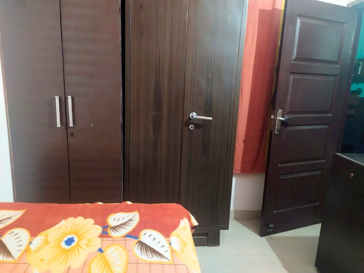 Bedroom, hrc-professional 3 Bedroom 1875 Sq.Ft. Apartment In Indrapuram Ghaziabad 9751541