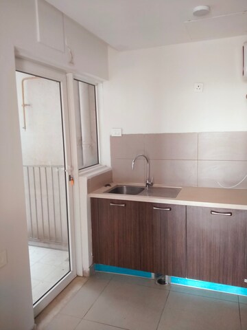 Bathroom in 3 BHK Apartment at DLF The Crest, Sector 54 – for Rent