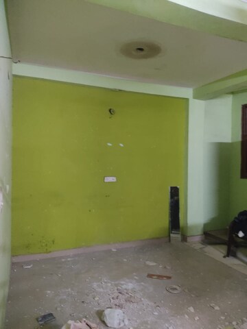 Room in 2 BHK Builder Floor at Ahinsa Khand 2 – for Rent