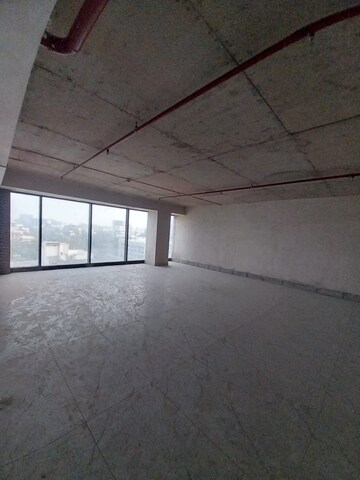 Room in  Office Space at Sajay Business Hub, Andheri East – for Rent