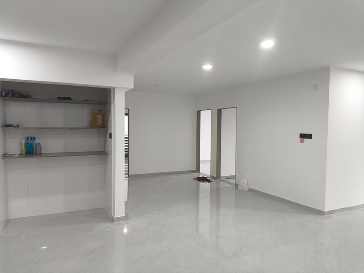 Room, palanpur 4 Bedroom 2800 Sq.Ft. Apartment In Palanpur Surat 9751964