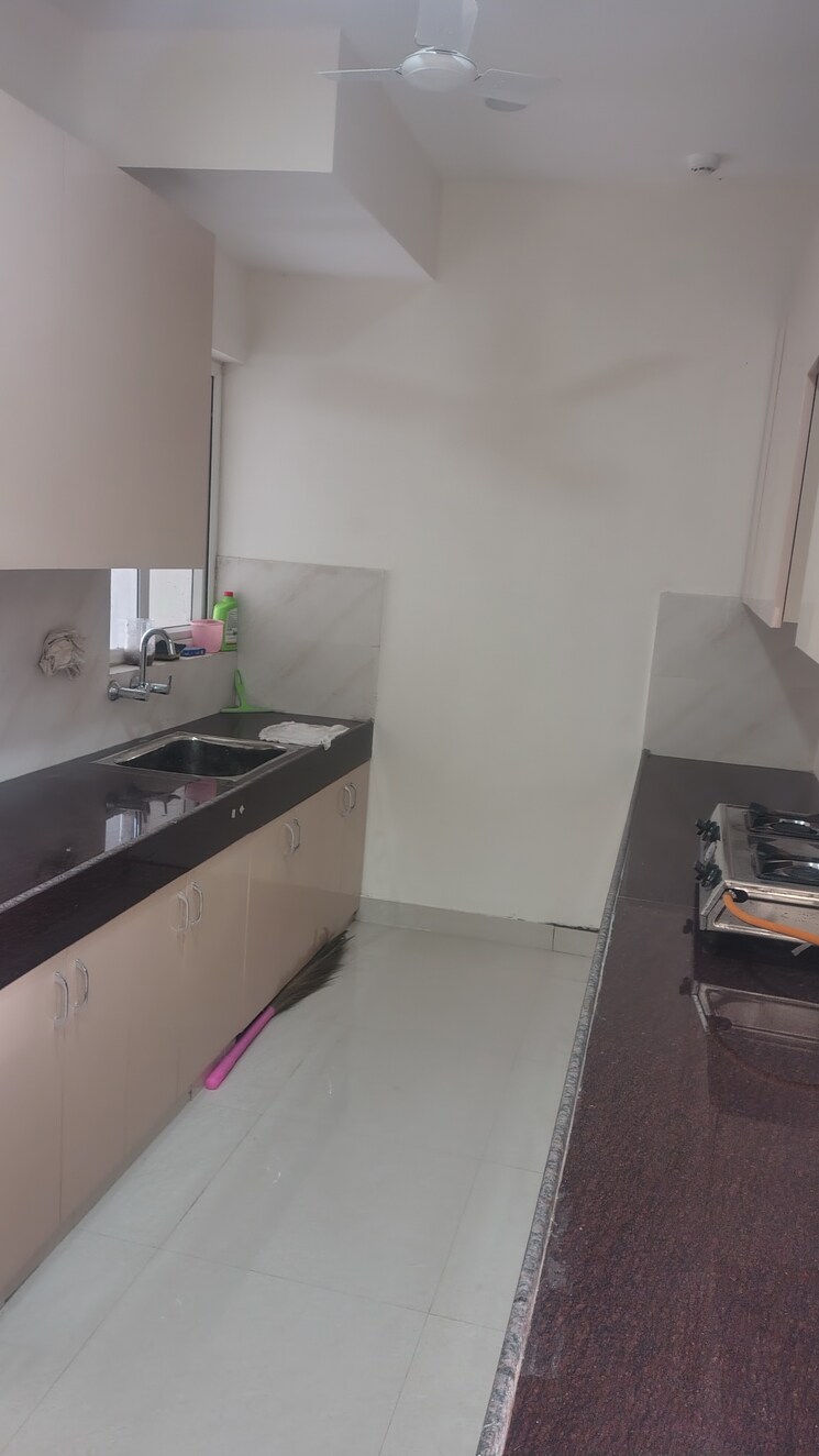 Kitchen, pareena-micasa 2.5 Bedroom 1245 Sq.Ft. Apartment In Sector 68 Gurgaon 9751977