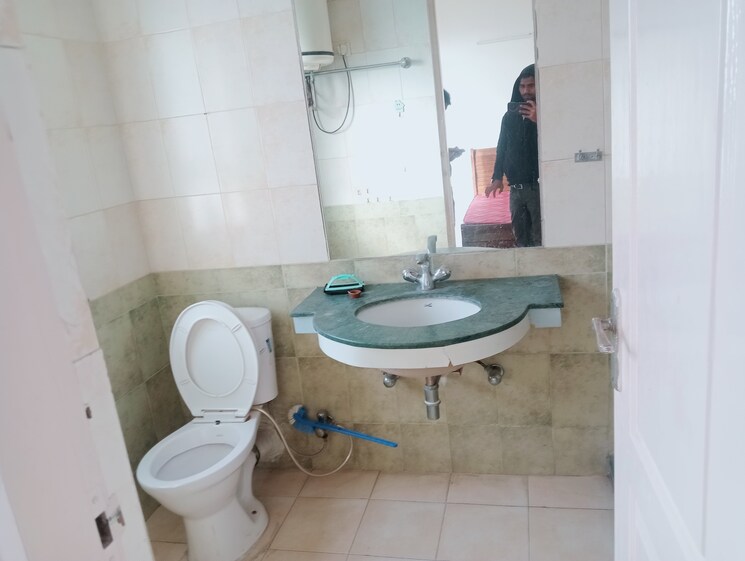 Attached Bathroom, emaar-emerald-estate 3.5 Bedroom 1395 Sq.Ft. Apartment In Sector 65 Gurgaon 9752023