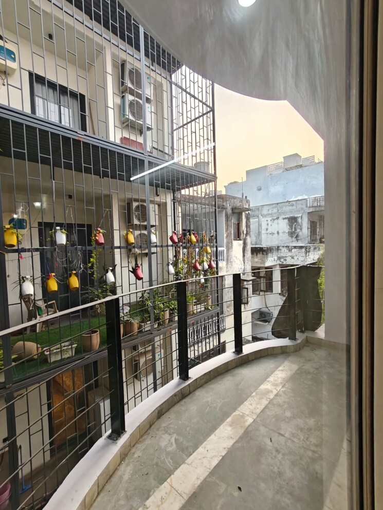 Exterior View, dlf-the-wellington-estate 4 Bedroom 1770 Sq.Ft. Apartment In Dlf Phase V Gurgaon 9752101