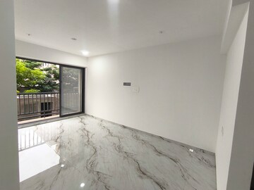 Room in 3 BHK Apartment at Adajan – for Rent