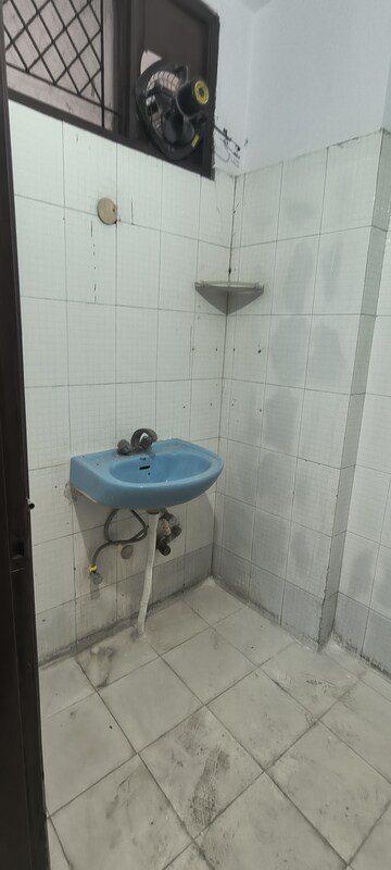 Bathroom in 3 BHK Builder Floor at Panchsheel Vihar – for Rent