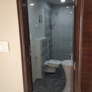 Bathroom in 4 BHK Builder Floor at Sector 85 – for Sale