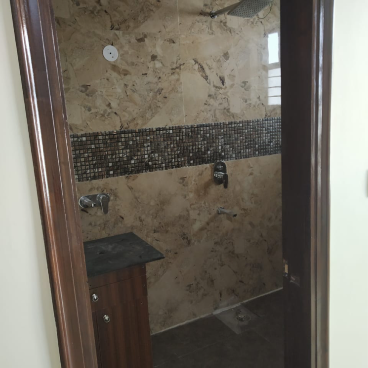 Bathroom, sector 85 4 Bedroom 2230 Sq.Ft. Builder Floor In Sector 85 Faridabad 9752355