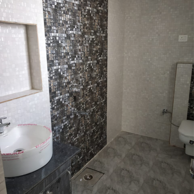 Bathroom, sector 85 4 Bedroom 2230 Sq.Ft. Builder Floor In Sector 85 Faridabad 9752355