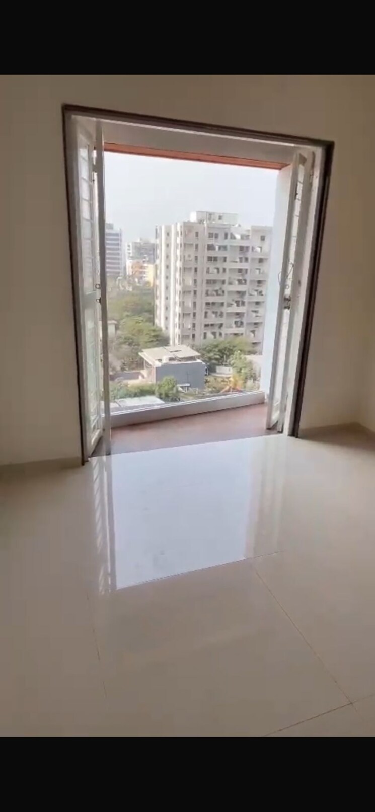 Room, basil-mondale 4 Bedroom 1900 Sq.Ft. Apartment In Mundhwa Pune 9752448