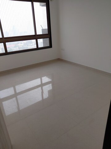 Room in 3 BHK Apartment at Kanakia Levels, Malad East – for Rent