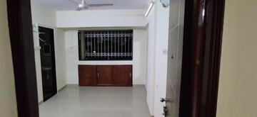  2 BHK Apartment at Shakti Sadan Apartment, Bandra East – for Rent