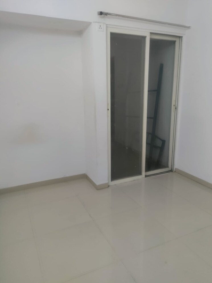 Room, mantra-insignia 2 Bedroom 893 Sq.Ft. Apartment In Mundhwa Pune 9752697