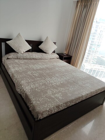 Bedroom in 3 BHK Apartment at Lodha The Park Tower 6, Worli – for Rent