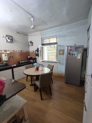 Team Area in 1 BHK Apartment at Sai Smruti Dadar East, Dadar East – for Rent