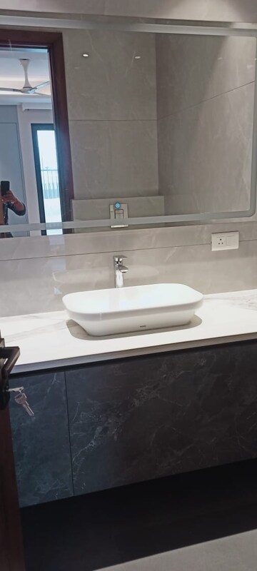 Bathroom in 4 BHK Apartment at Pioneer Araya, Sector 62 – for Rent