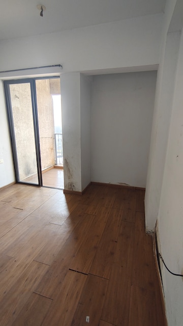 2 BHK Apartment For Rent in Lodha Palava City Lakeshore Greens, Dombivli East