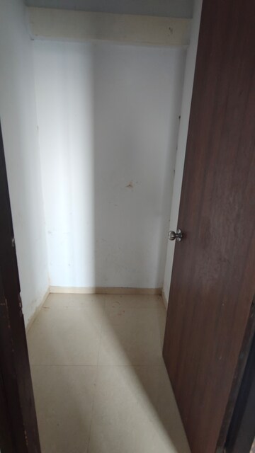 Room in 2 BHK Apartment at Lodha Palava City Lakeshore Greens, Dombivli East – for Rent