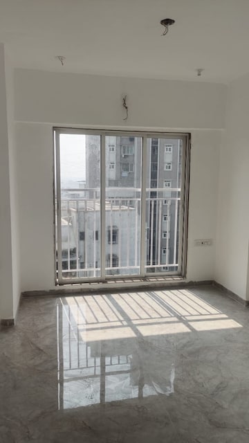Room in 1 BHK Apartment at Kunal Apartment CHS, Bhandup East – for Rent