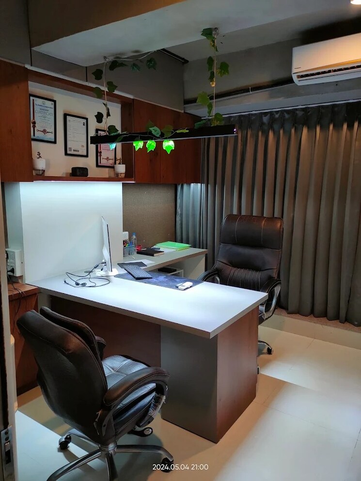 Cover Image, sola Commercial Office Space 753 Sq.Ft. In Sola Ahmedabad 9753718