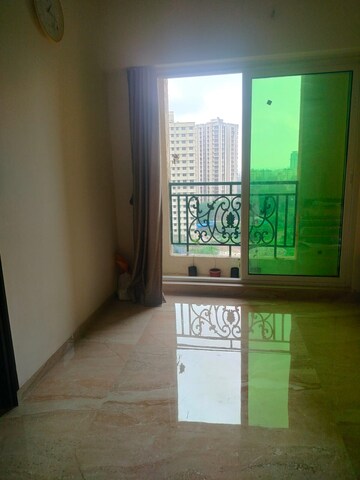 Room in 1 BHK Apartment at Siddhi Highland Springs, Dhokali – for Rent