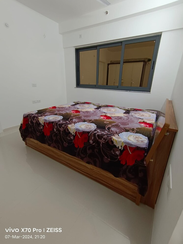 Cover Image, amanora-gold-towers 2 Bedroom 918 Sq.Ft. Apartment In Hadapsar Pune 9753863