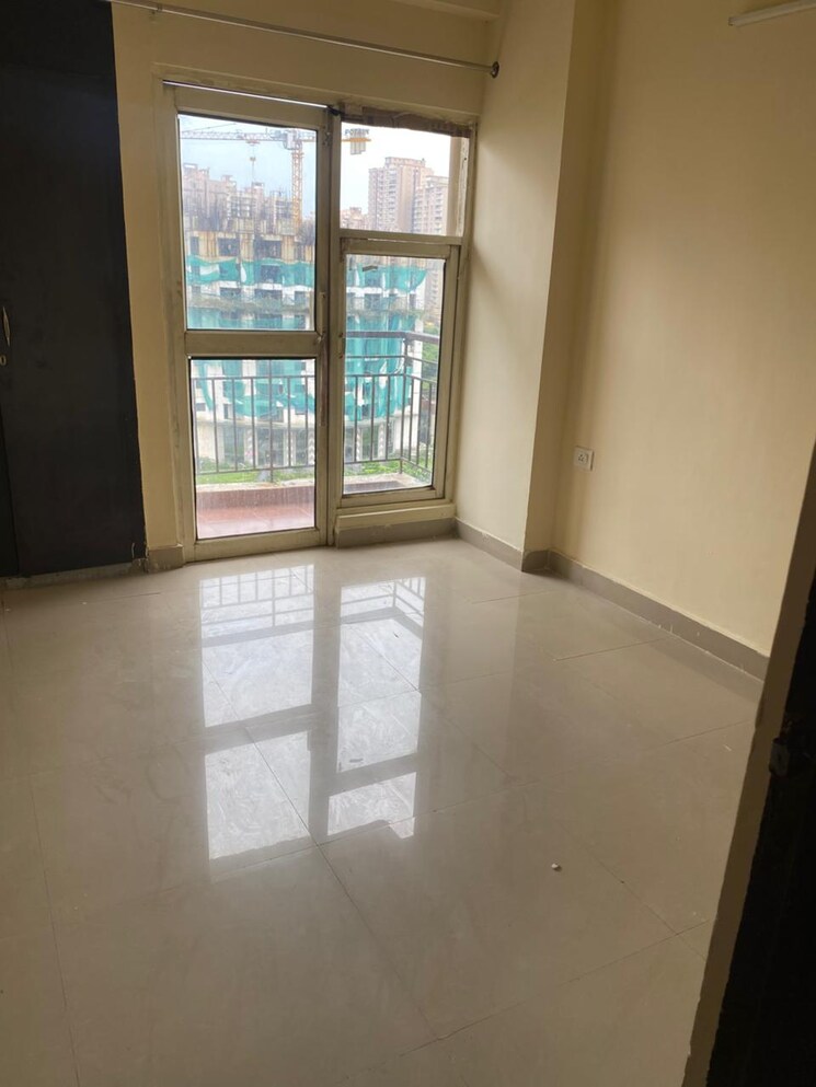 Room, gardenia-gateway 2 Bedroom 1045 Sq.Ft. Apartment In Sector 75 Noida 9754202