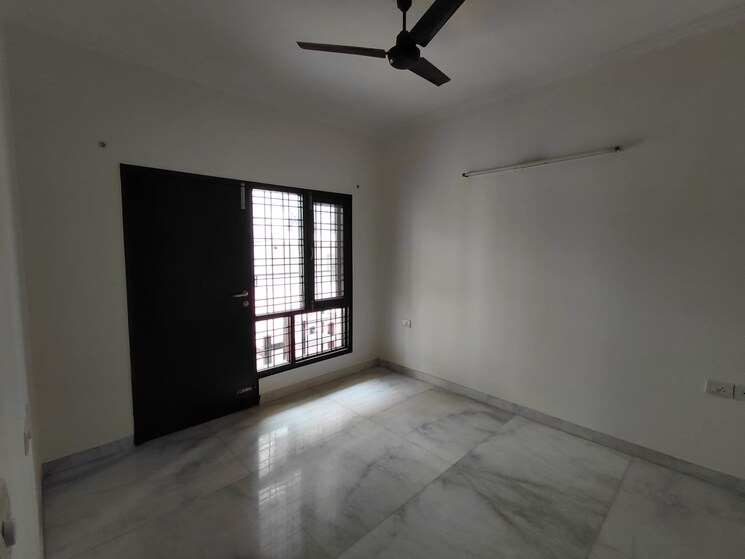 Room, dlf-windsor-court 4 Bedroom 2985 Sq.Ft. Apartment In Dlf Phase iv Gurgaon 9754220