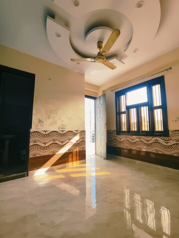 Bedroom in 2 BHK Builder Floor at Dwarka Mor – for Rent