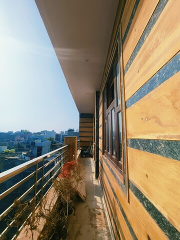 Balcony in 2 BHK Builder Floor at Dwarka Mor – for Rent