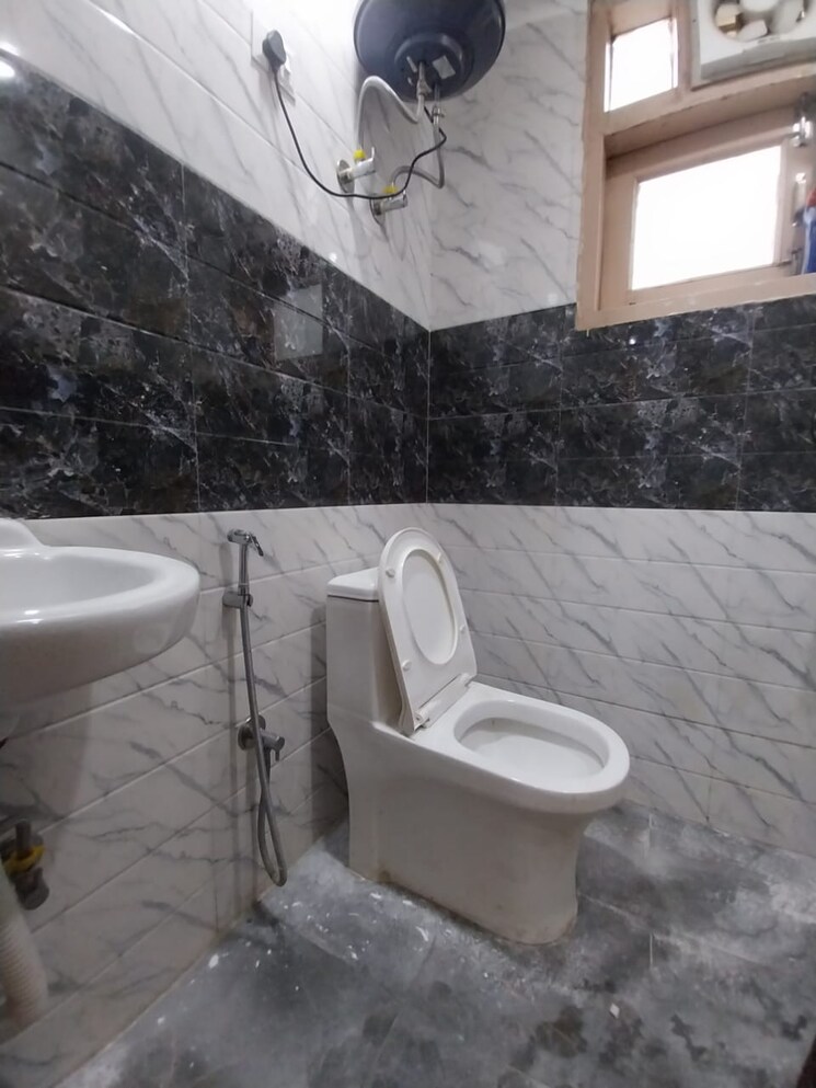 Master Bedroom, palm-residency-chhatarpur 2 Bedroom 1000 Sq.Ft. Apartment In Chattarpur Delhi 9754427