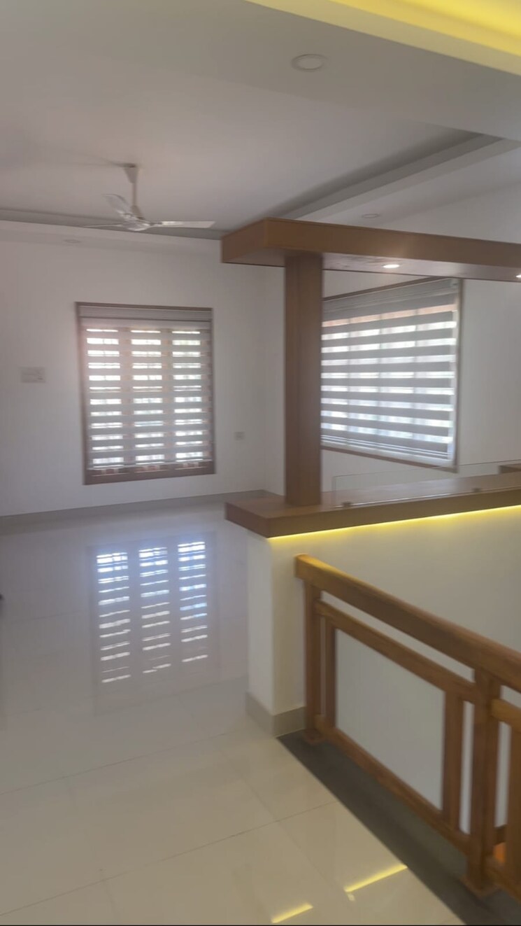 Other, kuttanellur 4 Bedroom 3600 Sq.Ft. Independent House In Kuttanellur Thrissur 9754703