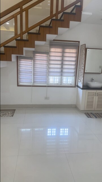Living Room in 4 BHK Independent House at Kuttanellur – for Sale